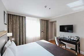Grand Hotel Yerevan