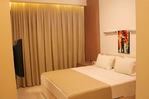 Hayali Suites