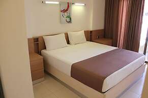 Hayali Suites