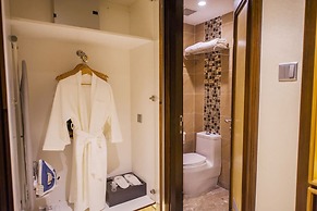 Nu Hotel