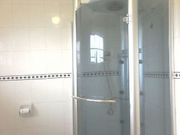 Sharon Avenue Guesthouse