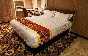 Golden Valley Hotel