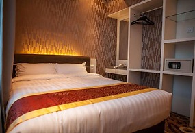 Golden Valley Hotel