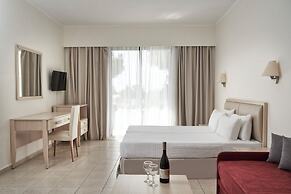 “Kiotari Miraluna Beach Resort”