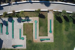 “Kiotari Miraluna Beach Resort”