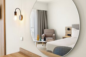 “Kiotari Miraluna Beach Resort”