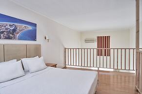 “Kiotari Miraluna Beach Resort”