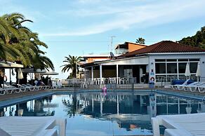 Paradise Beach Hotel