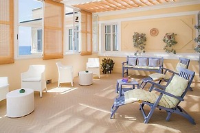 Hotel Beau Sejour