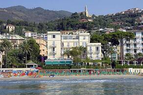 Hotel Beau Sejour