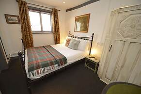 The White Lion Inn