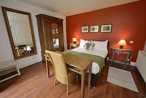 The White Lion Inn