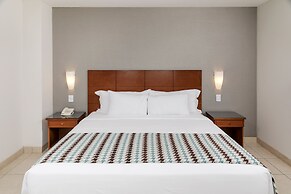 Wyndham Costa del Sol Pucallpa