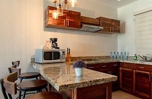 Aquastar Hotel & Apartments