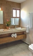 Aquastar Hotel & Apartments