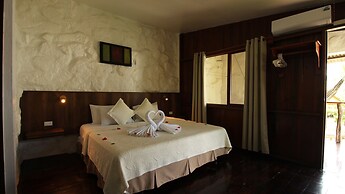 Lava House Hostal