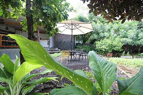 Lava House Hostal