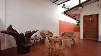 Lava House Hostal