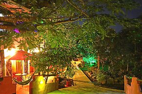 Lava House Hostal