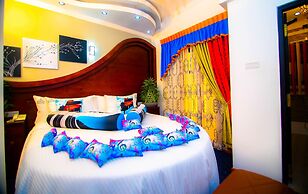 Hotel White House