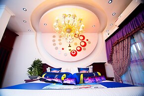 Hotel White House
