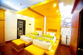 Hotel White House