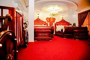 Hotel White House