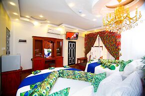 Hotel White House