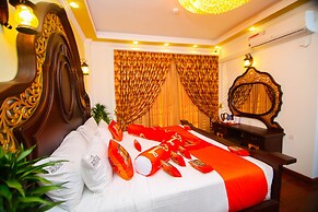 Hotel White House