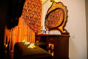 Hotel White House