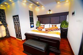 Hotel White House