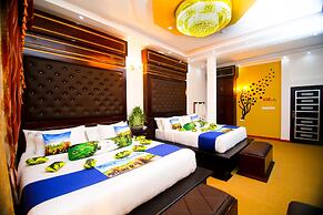 Hotel White House