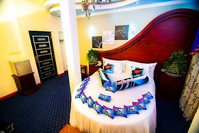 Hotel White House