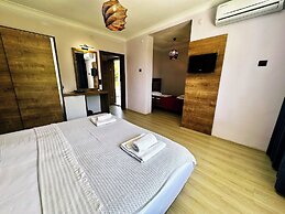Palm Beach Otel