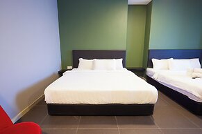 B&S Boutique Hotel