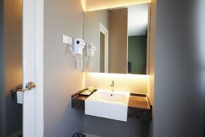 B&S Boutique Hotel