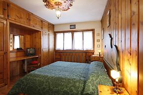 Hotel Corona