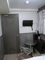 Majestic 7 Guest House