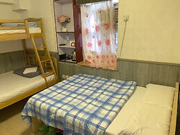 Majestic 7 Guest House