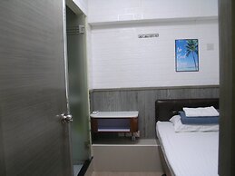 Majestic 7 Guest House