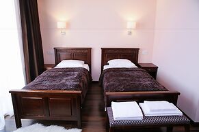 Hotel Dvin