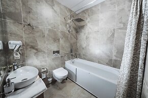 Hotel Dvin