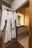 Indrani Lodge