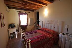 Agriturismo Borgo Tecla