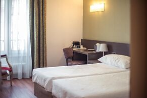 Hotel Montana