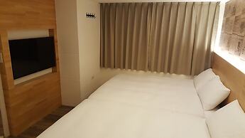 Honey Prince Hotel