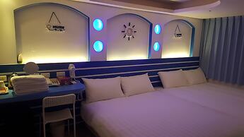 Honey Prince Hotel