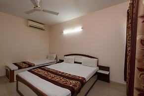Hotel Sai Shraddha