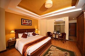DOM Himalaya Hotel