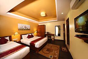 DOM Himalaya Hotel